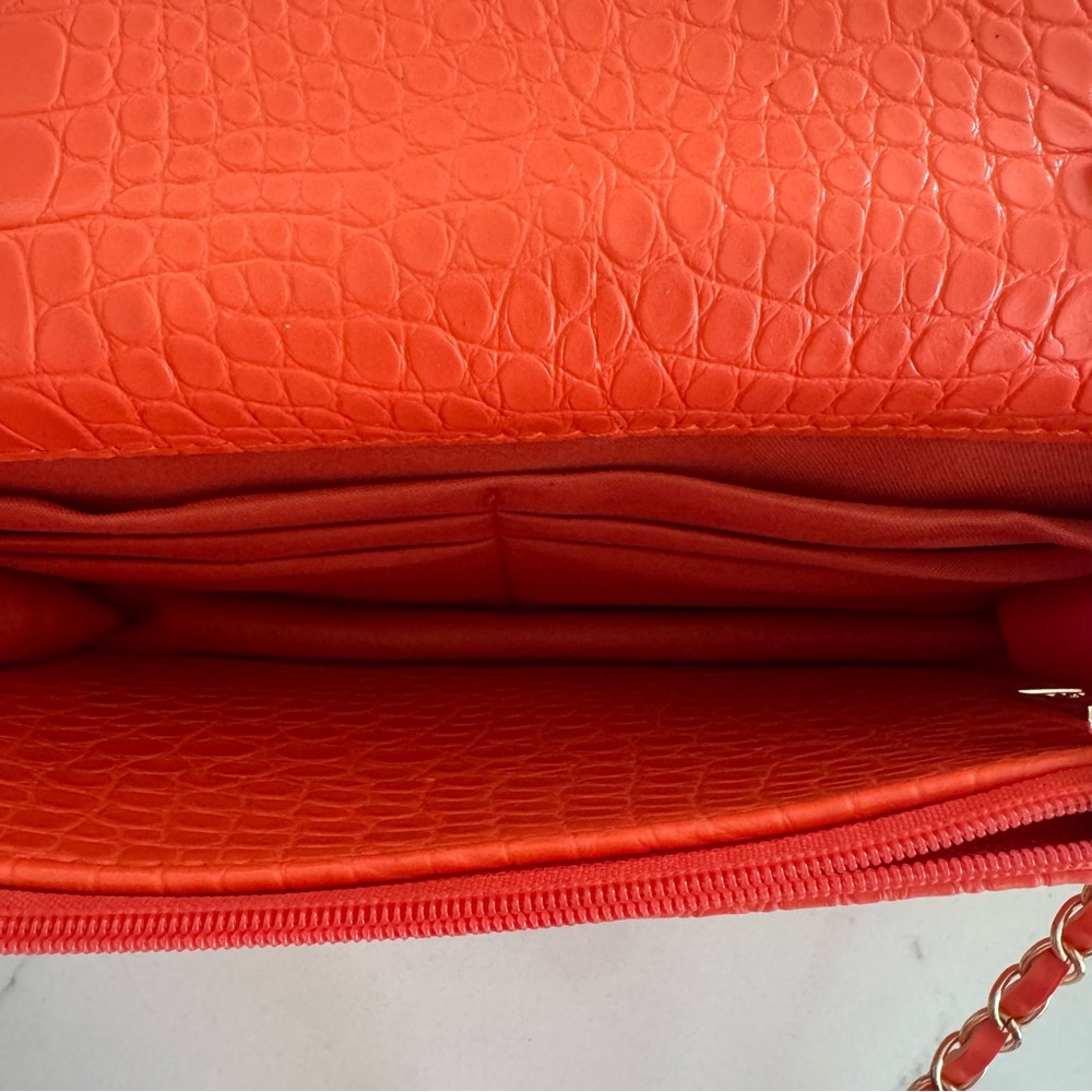 Badgley Mischka Orange Croc Embossed Chain Crossbody Bag - Picture 4 of 7